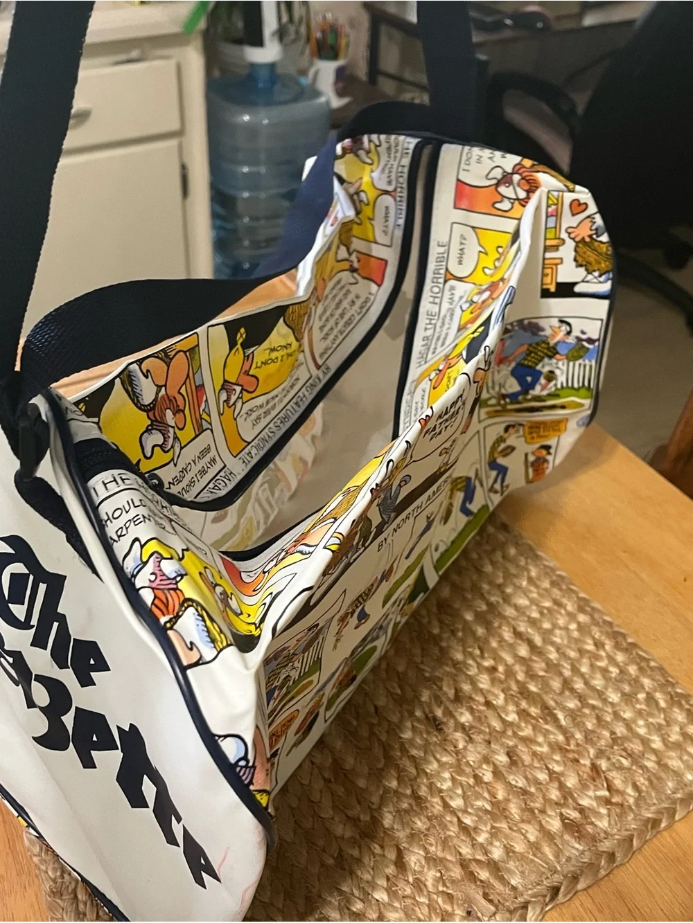 Comic-Strip Print Duffel Bag - Navy Trim
